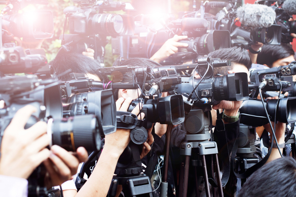 TOD beim RODELN! Junger Mann stirbt beim Schlittenfahren!