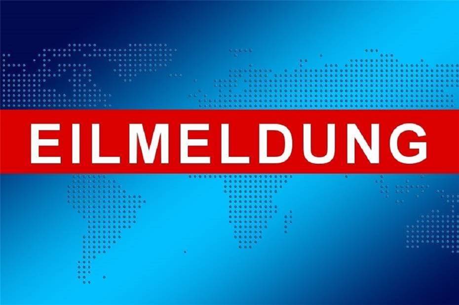 Flugzeugabsturz über Deutschland - Rettungskräfte eilen zur Absturzstelle, es gibt Tote!