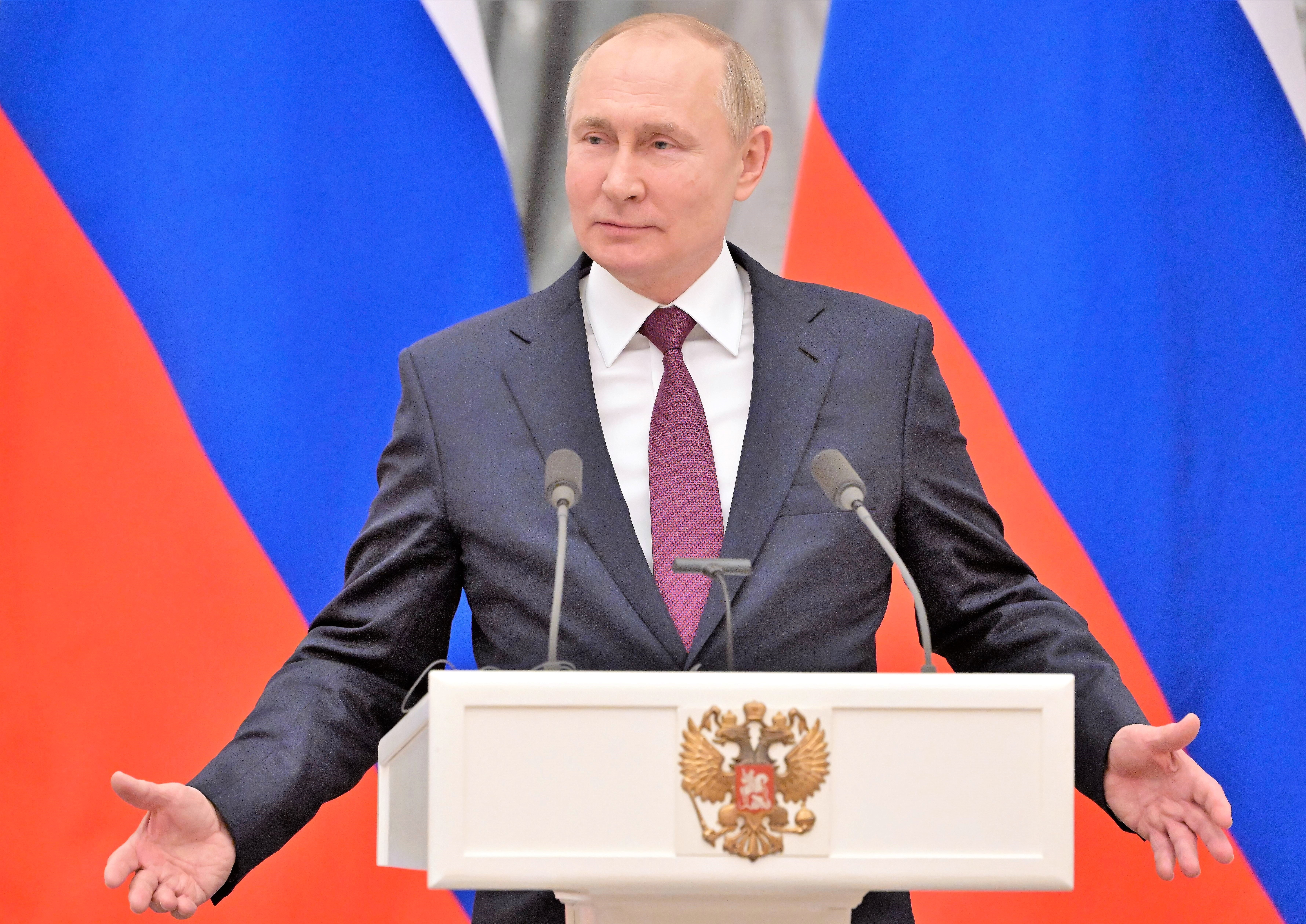 Angst vor Verhaftung! Putin reist nicht zum BRICS-Gipfel nach Südafrika! Krem-Chef kneift!
