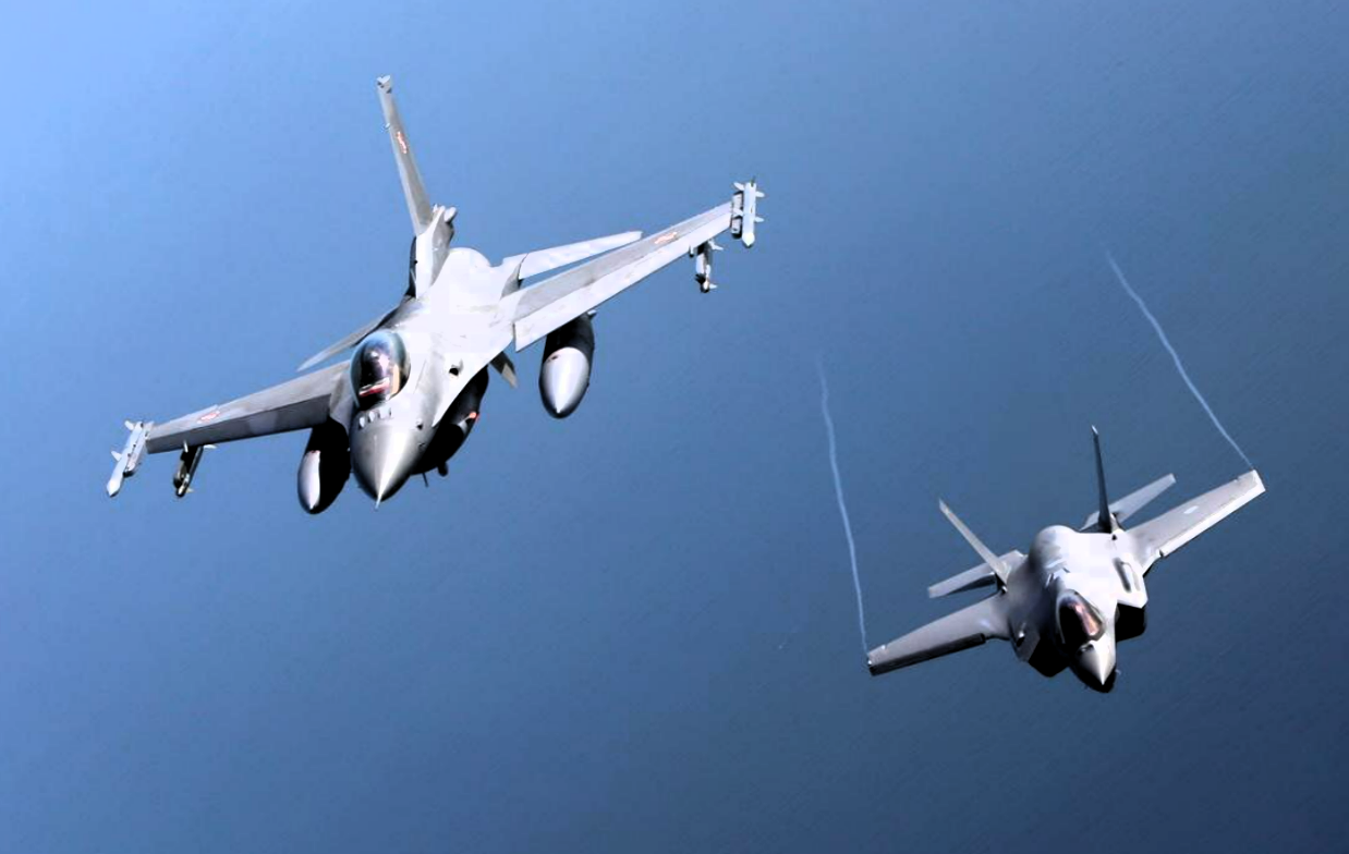 NATO-Alarm! Polen lässt Kampfjets starten - Angst vor Putin Angriff!